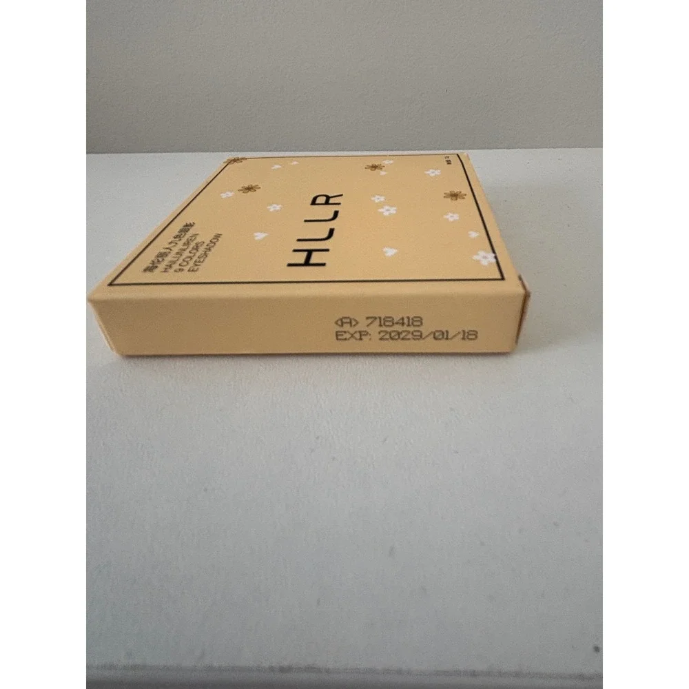 HLLR Hailunliren 9 Colors Eyeshadow Palette Floral Compact 7.2g New